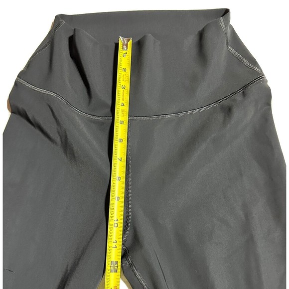 ALO Yoga High Waisted Ripped Warrior Black Leggings Women’s Size M Medium - Picture 12 of 13